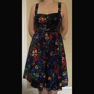 anthropologie HD Floral Dress Sz 6